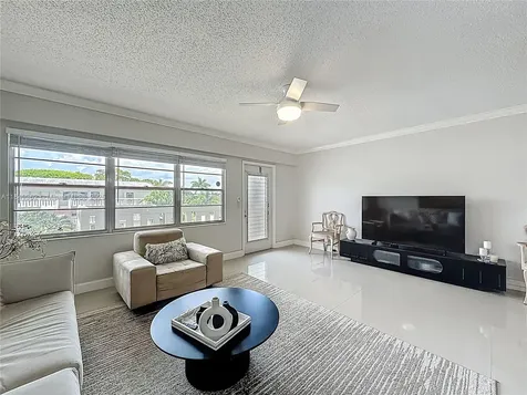 618 Fanshaw O Boca Raton FL 33434