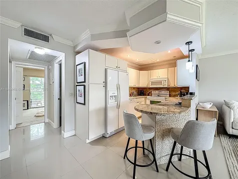 618 Fanshaw O Boca Raton FL 33434