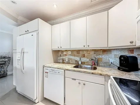618 Fanshaw O Boca Raton FL 33434