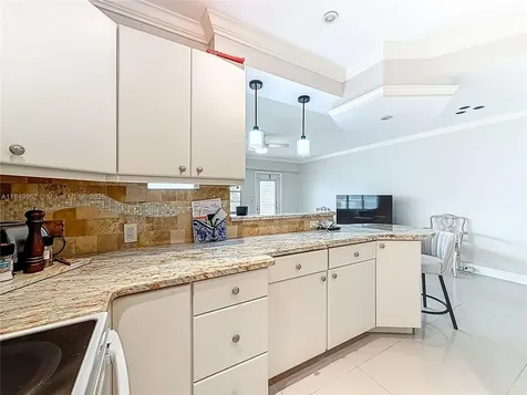 618 Fanshaw O Boca Raton FL 33434