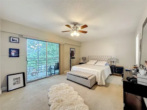 618 Fanshaw O Boca Raton FL 33434