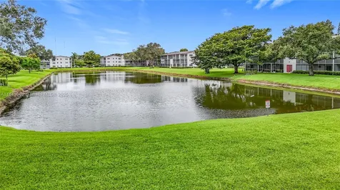 618 Fanshaw O Boca Raton FL 33434