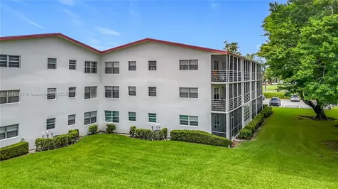 618 Fanshaw O Boca Raton FL 33434