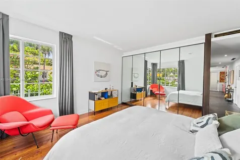 934 16th Street Miami Beach FL 33139