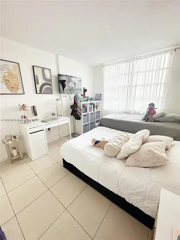 2750 NE 183rd Street Aventura FL 33160
