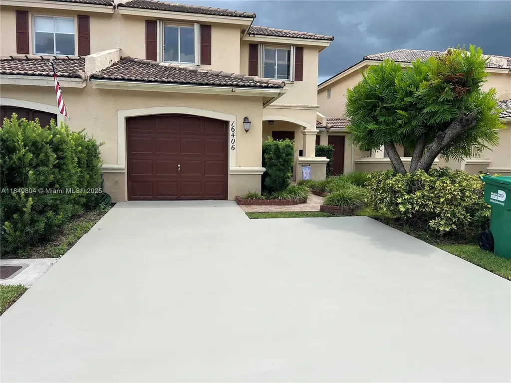 16406 SW 72nd Terrace Miami FL 33193