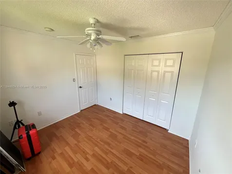 16406 SW 72nd Terrace Miami FL 33193