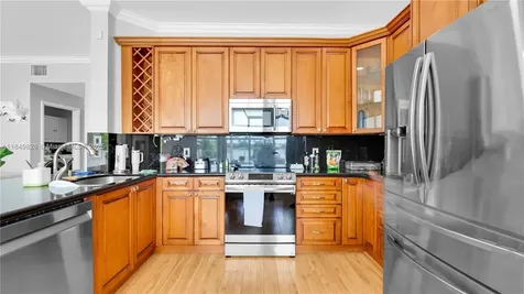 1361 NW 185th Avenue Pembroke Pines FL 33029