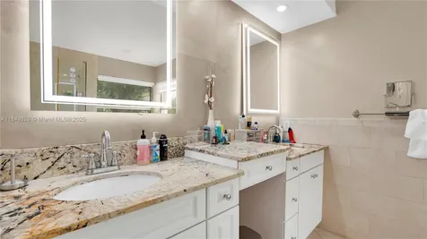 1361 NW 185th Avenue Pembroke Pines FL 33029