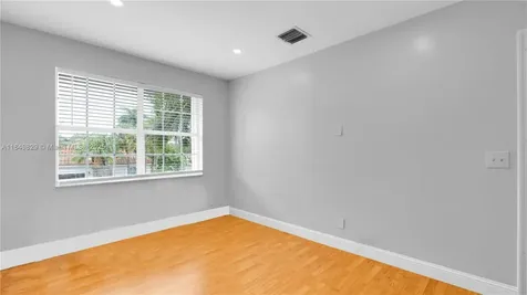 1361 NW 185th Avenue Pembroke Pines FL 33029