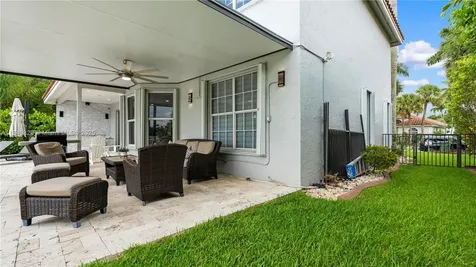 1361 NW 185th Avenue Pembroke Pines FL 33029