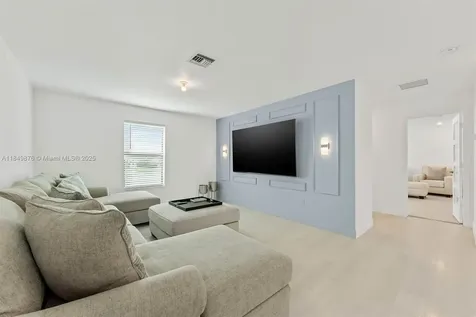 3520 Haldin Place Royal Palm Beach FL 33411
