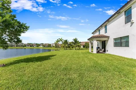 3520 Haldin Place Royal Palm Beach FL 33411