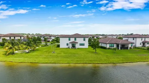 3520 Haldin Place Royal Palm Beach FL 33411