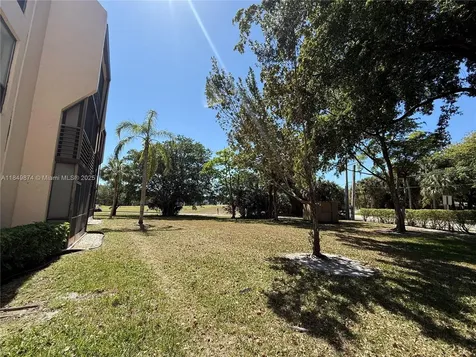 7950 W Mcnab Road Tamarac FL 33321