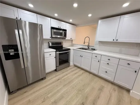 7950 W Mcnab Road Tamarac FL 33321