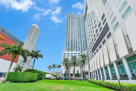 185 SW 7th Street Miami FL 33130