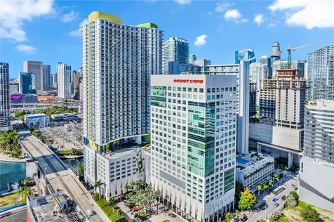 185 SW 7th Street Miami FL 33130