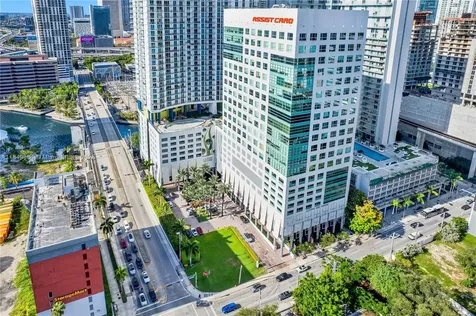185 SW 7th Street Miami FL 33130