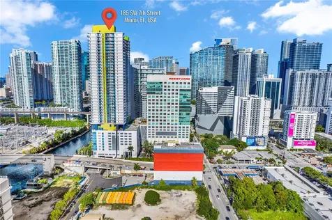 185 SW 7th Street Miami FL 33130