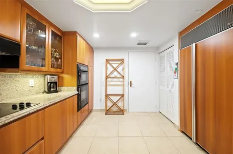 9595 Collins Avenue Surfside FL 33154