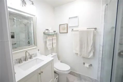 2038 NE 25th Street Cape Coral FL 33909