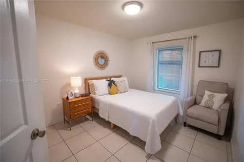 2038 NE 25th Street Cape Coral FL 33909