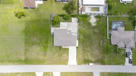 2038 NE 25th Street Cape Coral FL 33909