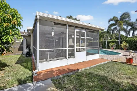 1700 NW 111th Avenue Pembroke Pines FL 33026