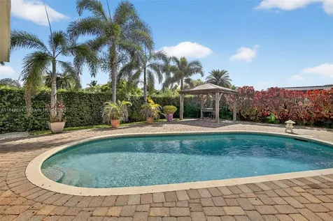 1700 NW 111th Avenue Pembroke Pines FL 33026