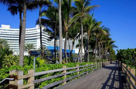 4391 Collins Avenue Miami Beach FL 33140