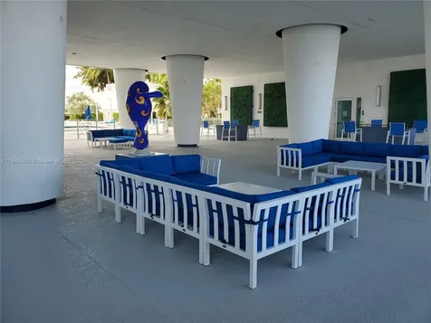 1800 N Bayshore Drive Miami FL 33132