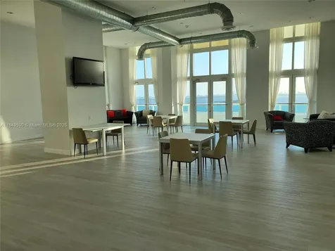 1800 N Bayshore Drive Miami FL 33132