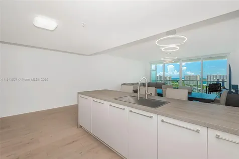 400 Sunny Isles Boulevard Sunny Isles Beach FL 33160
