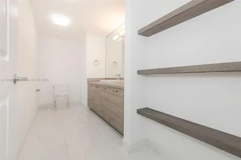 400 Sunny Isles Boulevard Sunny Isles Beach FL 33160