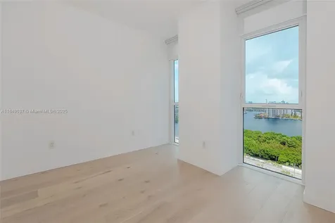 400 Sunny Isles Boulevard Sunny Isles Beach FL 33160