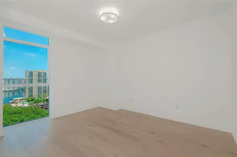 400 Sunny Isles Boulevard Sunny Isles Beach FL 33160
