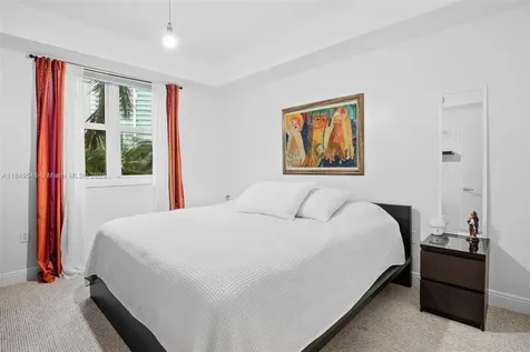 19900 E Country Club Drive Aventura FL 33180