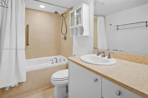 19900 E Country Club Drive Aventura FL 33180