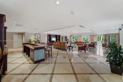 19900 E Country Club Drive Aventura FL 33180