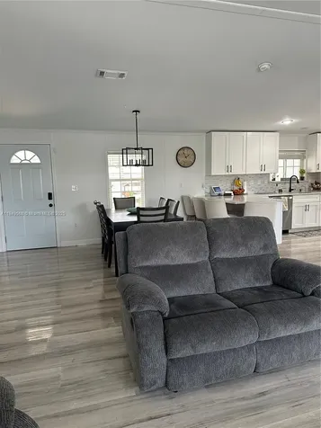 1570 SW 64th Way Boca Raton FL 33428