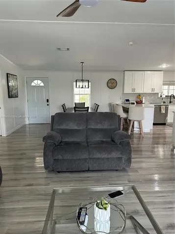 1570 SW 64th Way Boca Raton FL 33428