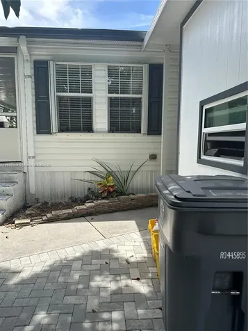 1570 SW 64th Way Boca Raton FL 33428