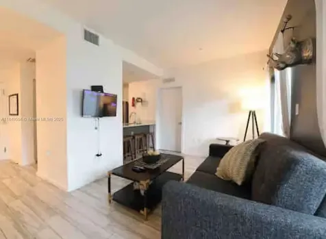 481 NE 29th Street Miami FL 33137