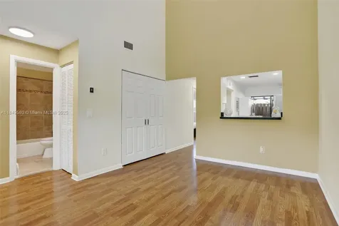 4149 S Pine Island Road Davie FL 33328
