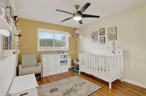 4149 S Pine Island Road Davie FL 33328