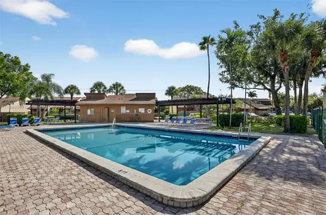 4149 S Pine Island Road Davie FL 33328