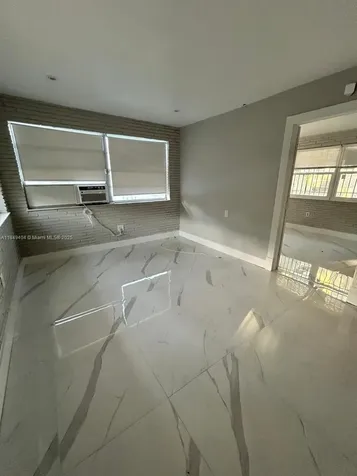 2071 NE 167th Street North Miami Beach FL 33162