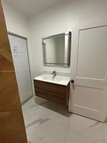2071 NE 167th Street North Miami Beach FL 33162