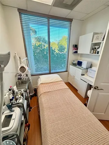 1820 N Corporate Lakes Boulevard Weston FL 33326